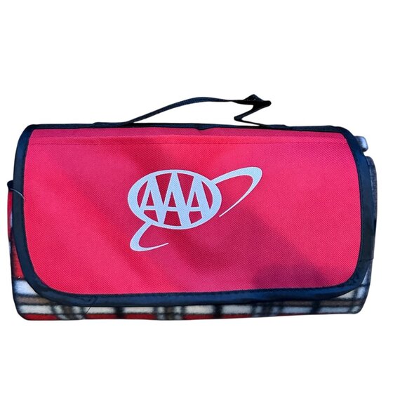 AAA Red Plaid Picnic Blanket Waterproof Backing Carry Handle Vintage NOS Promo - Picture 12 of 16